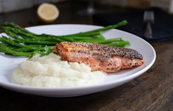 Cauliflower mash with crispy skin salmon and steamed asparagus